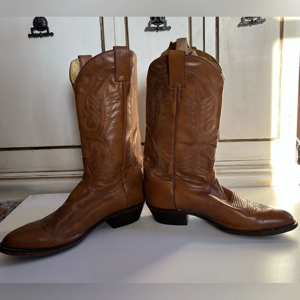 Vintage Men’s Tony Lama Western Brown Pull on Cowboy Boots size 10.5 Stitching